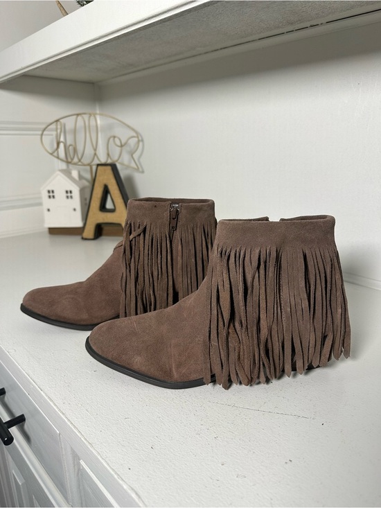 Steve Madden Shoes - Steve Madden Ranco Fringe Ankle Boots Womens 8.5M Taupe Boho Western Booties